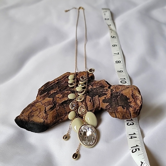 ⭐️Swarovski Rare Swan Signed Classic Enamel Long Gold Tone Chain Necklace - Picture 2 of 5